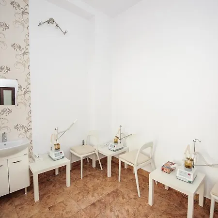 Lili Pensiune Băile Govora